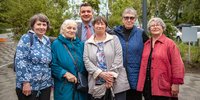 In the photo: Raisa Usanova, Nina Purge, Valentin Osadchuk, Nadezhda Anoykina, Nailya Kogay and Lyubov Galaktionova