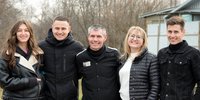 Oleg Danilov and his family on the day of his release, March 1, 2024